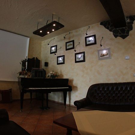 Przystan Nad Sola Lejlighedshotel Bielany Eksteriør billede